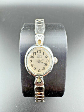 Vintage Timex Quartz Ladies Watch Oval Art Deco Style
